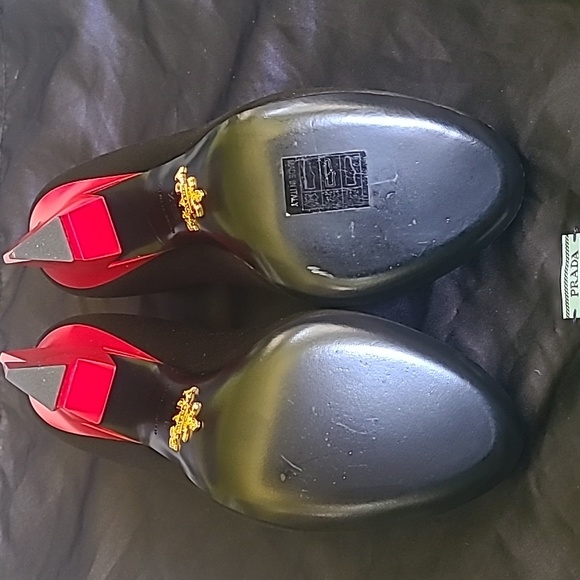 Prada Lightning Bolt Heels - Picture 9 of 12